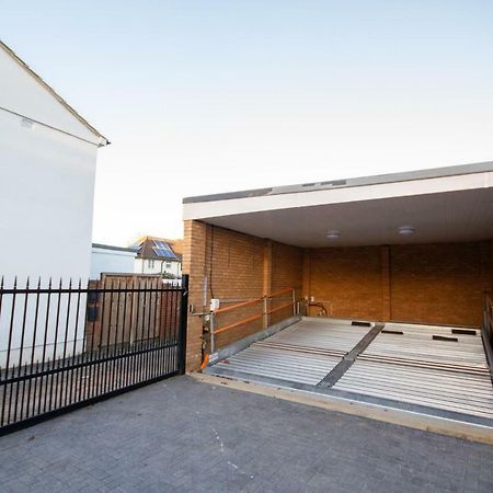 Holden Court Apartments - Apt 6 West Drayton  Экстерьер фото