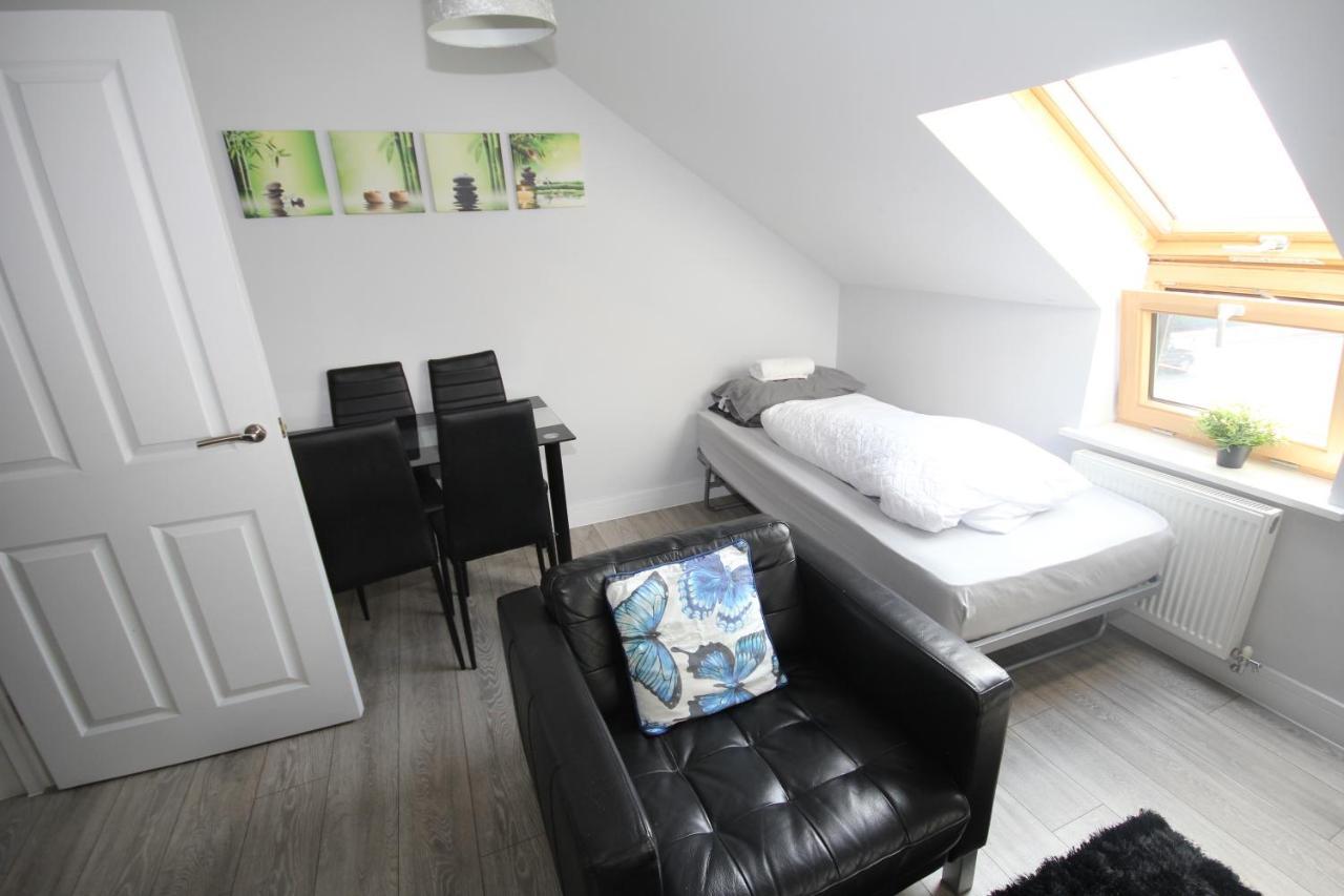 Holden Court Apartments - Apt 6 West Drayton  Экстерьер фото