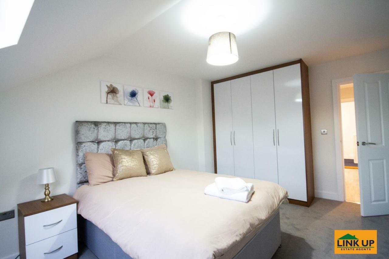 Holden Court Apartments - Apt 6 West Drayton  Экстерьер фото