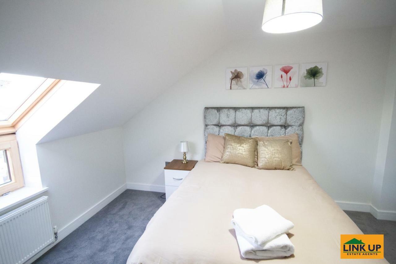 Holden Court Apartments - Apt 6 West Drayton  Экстерьер фото